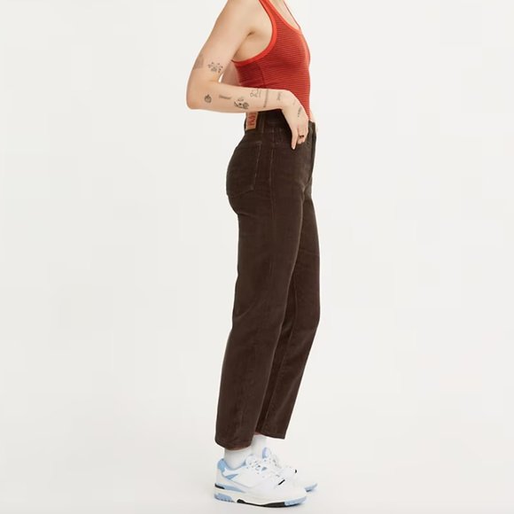 Levi's Wedgie Straight Fit Corduroy Women's Pants - Picture 2 of 3